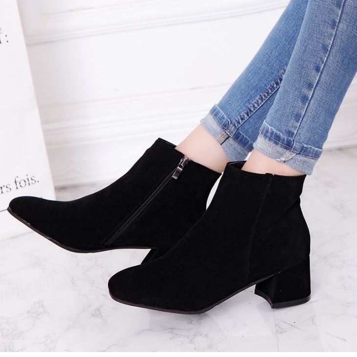 Ladies Low Heel Boots